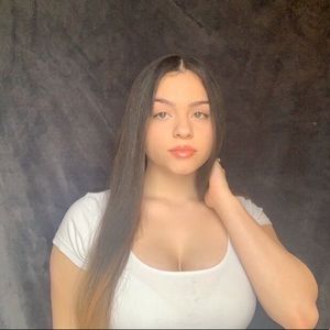 Meet your Posher, Vicky